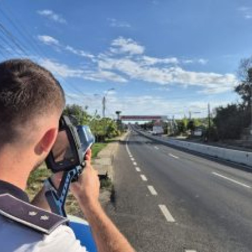 Polițiștii din Giurgiu desfășoară acțiuni de control pe DN5 pentru siguranța rutieră