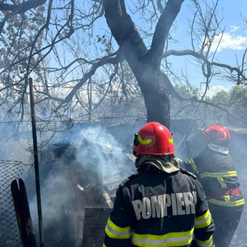 Incendiu devastator în localitatea Frătești, pagube semnificative provocate