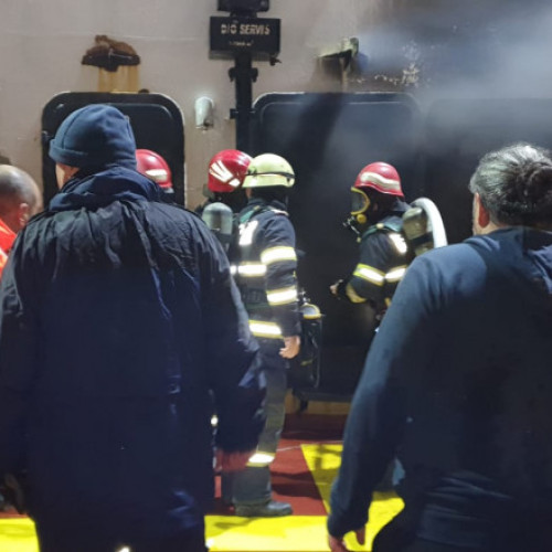 Incendiu la o navă cu cereale în Mila 35, Tulcea