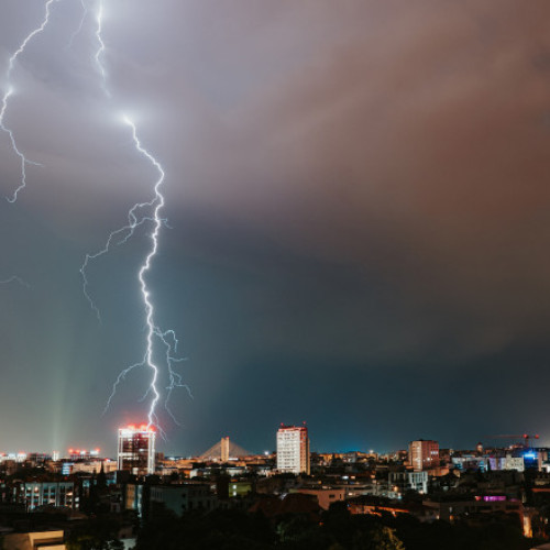 Avertizări meteorologice pentru România: ploi torențiale și racire accentuată