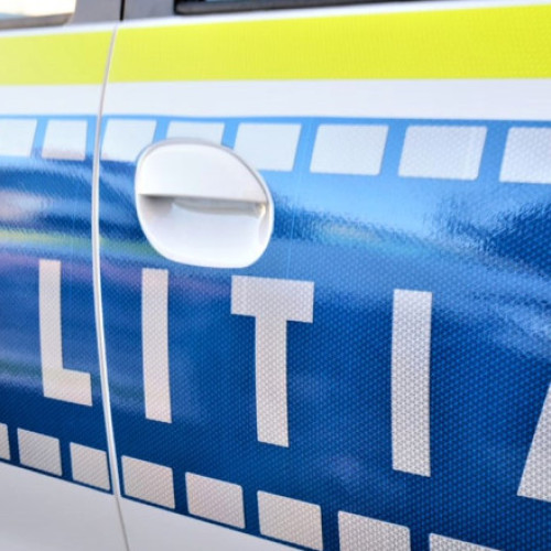 Incident violent în Sectorul 5 din Capitală: doi bărbați acuzați că au agresat femei și au vandalizat mașini sunt căutaţi de poliţişti