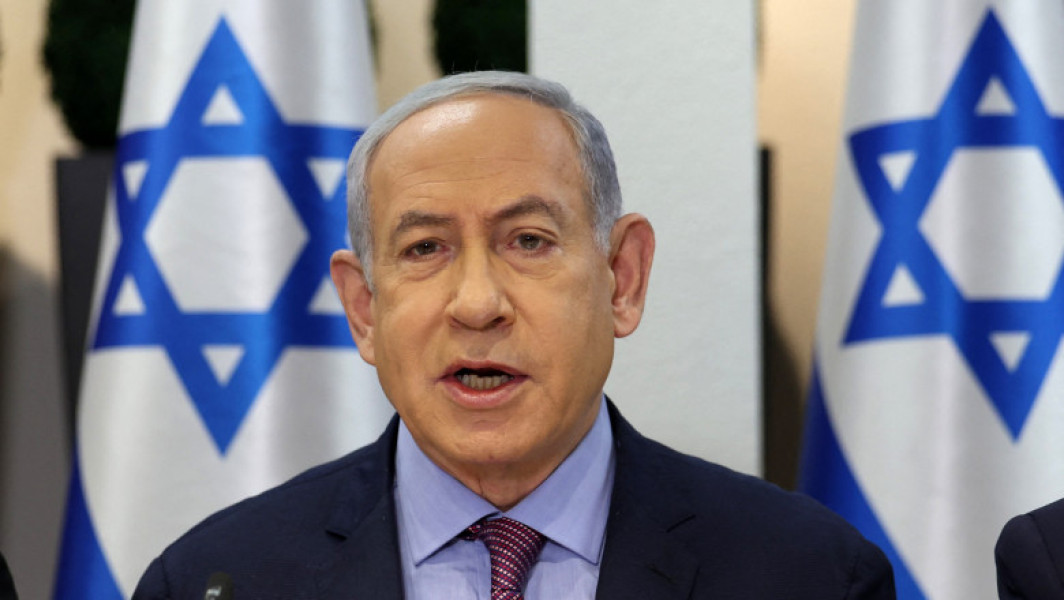 Documentul pentru respingerea impunerii unui stat palestinian adoptat de guvernul israelian, relatează Reuters. Premierul Netanyahu susține că soluția cu două state poate fi realizată doar prin tratative directe.