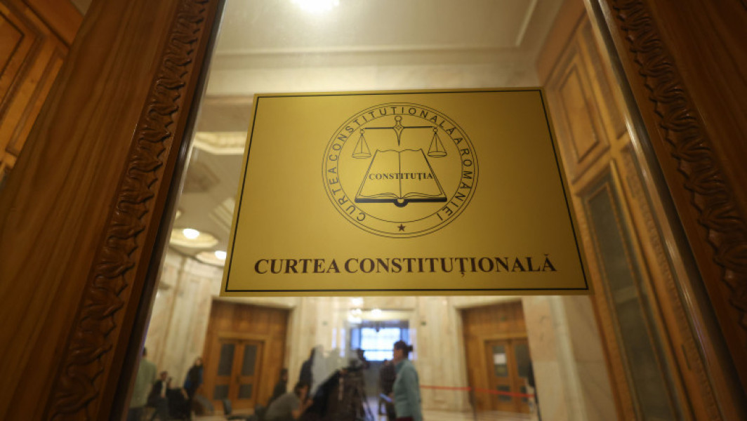 CCR amână din nou decizia privind restrângerea privilegiilor magistraților