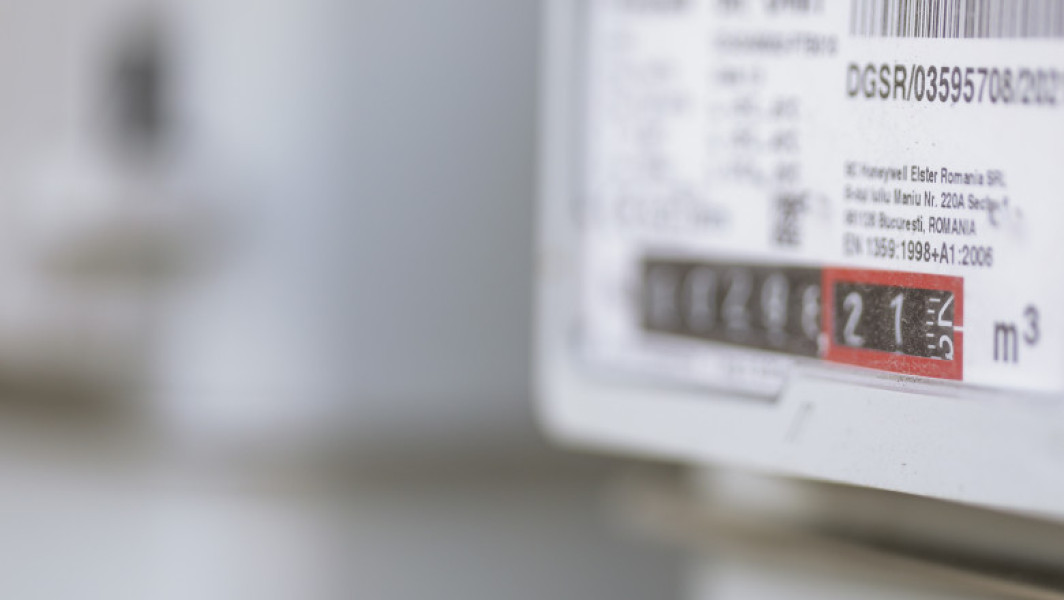 ANRE analizează introducerea unui tarif binom pentru energia electrică