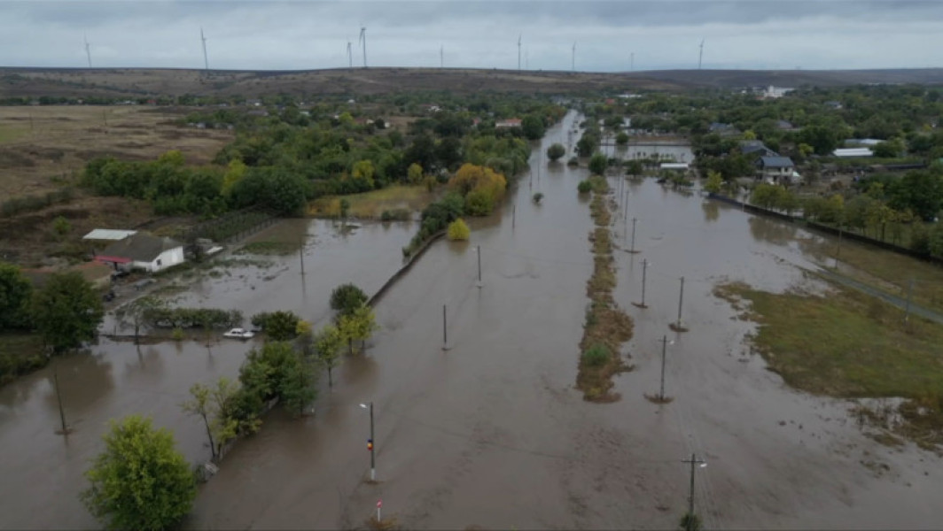 Climatologul Alex Trandafir: avertizările meteo sunt adaptate riscurilor specifice fiecărei regiuni
