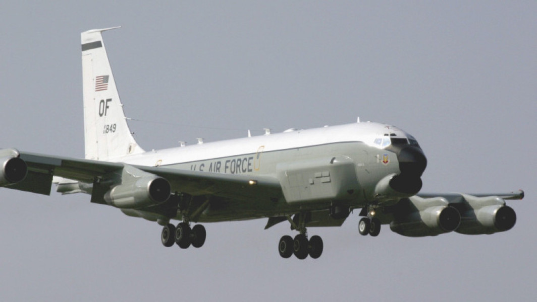 Avion american de spionaj a survolat Kaliningradul în contextul tensiunilor între NATO și Rusia