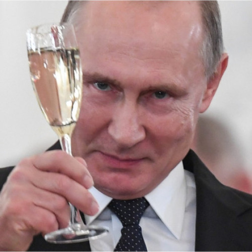 Rusia acuză Occidentul de operaţiuni sub steag fals înaintea unor posibile tensiuni cu NATO