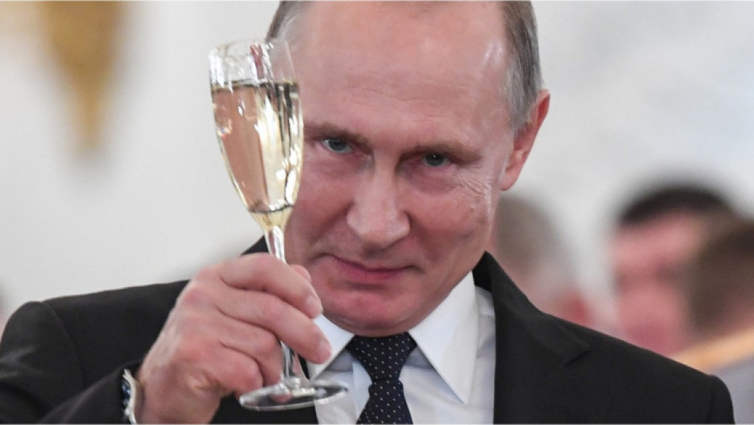 Rusia acuză Occidentul de operaţiuni sub steag fals înaintea unor posibile tensiuni cu NATO