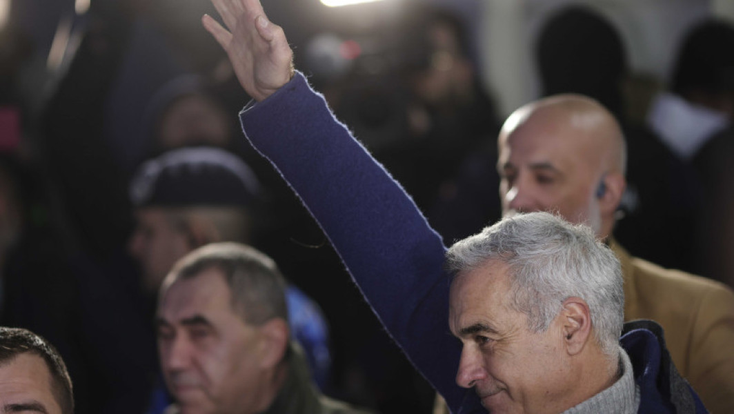 Deputatul Alexandru Muraru cere arestarea lui Călin Georgescu pentru salut legionar la o biserică