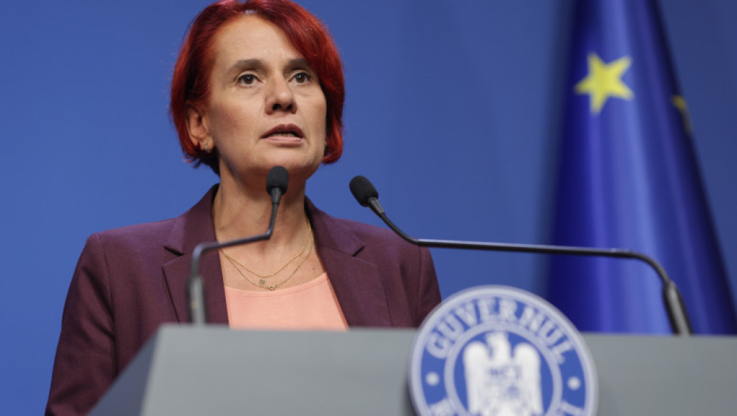 Guvernul introduce restricții pre și post-angajare pentru demnitari și personal contractual