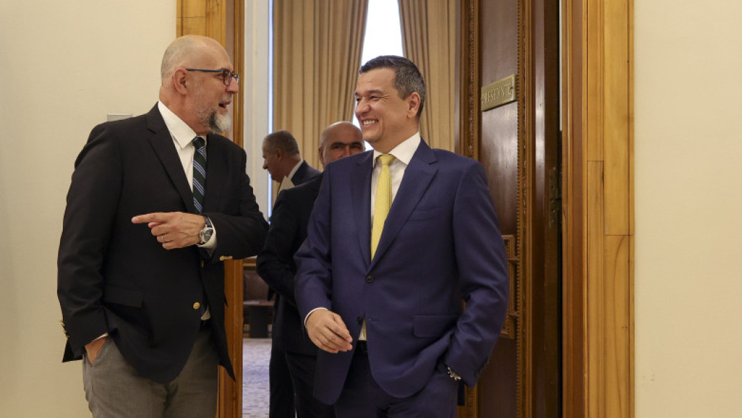 Conflictul din coaliția de guvernare privind demisiile și reducerea numărului de parlamentari