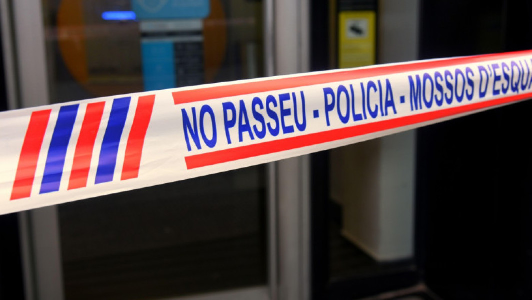 Resturile unui bărbat decedat acum 15 ani, găsite într-un apartament din Valencia