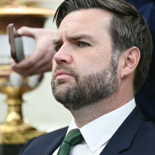 Vicepreședintele american JD Vance acuză democrații de blocarea guvernului federal