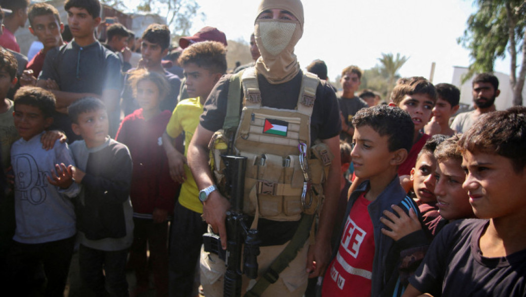 Hamas își intensifică prezența armată și polițienească în Gaza după armistițiu