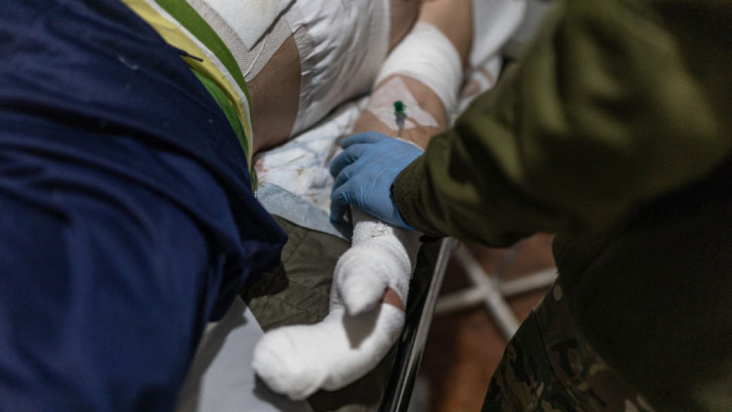 Medicul voluntar polonez care a salvat vieți în Ucraina a fost respins din armată după testul psihologic